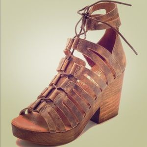 Steve Madden Freebird Ibiza